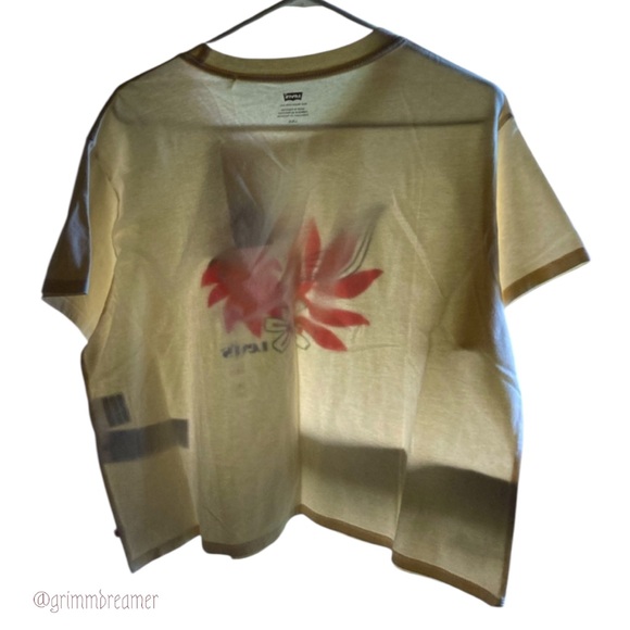 Two NWT Levi’s T-Shirts 🪴 - Picture 7 of 10